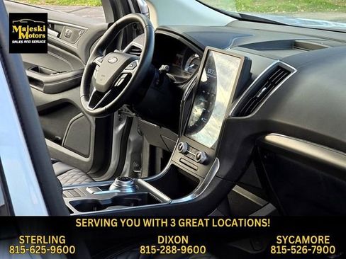 Used 2023 Ford Edge Titanium w/ Cold Weather Package image 38