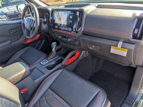 New 2026 Nissan Frontier PRO-4X w/ Pro Premium Package AWD/4WD image 34
