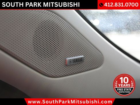 New 2026 Mitsubishi Outlander SE image 25