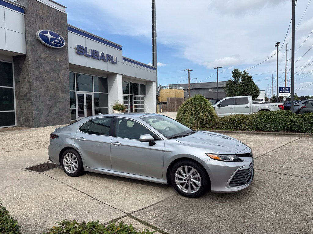Used 2023 Toyota Camry LE FWD image 8