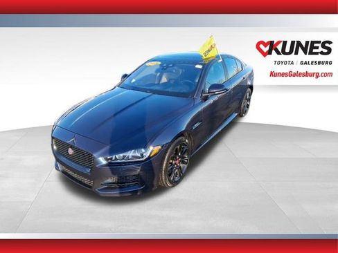 Used 2018 Jaguar XE R-Sport image 1