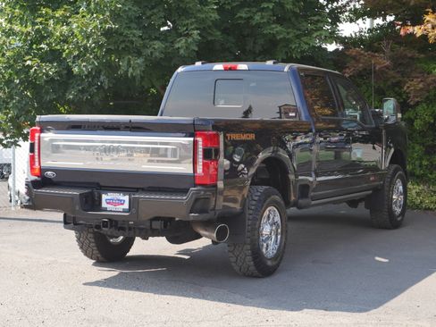 Used 2024 Ford F250 King Ranch w/ Tremor Off-Road Package AWD/4WD image 32