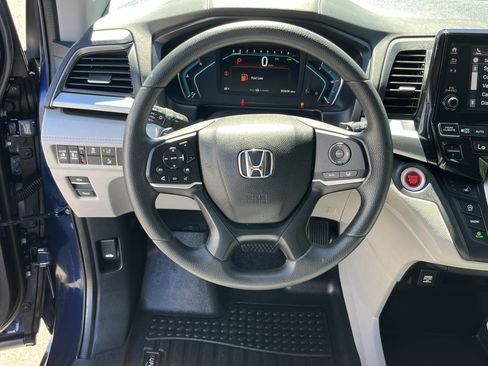 Used 2020 Honda Odyssey EX image 12