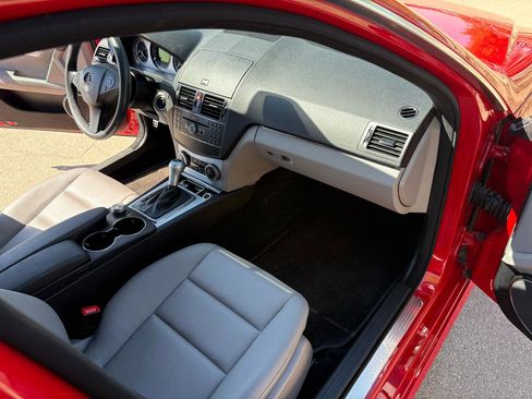 Used 2008 Mercedes-Benz C 300 4dr Sdn 3.0L Sport 4MATIC AWD image 41