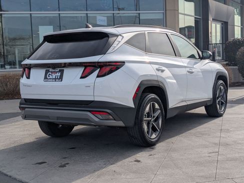 Certified 2025 Hyundai Tucson SEL image 4