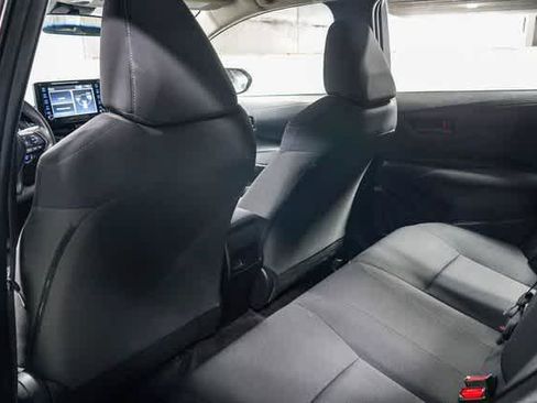 Certified 2022 Toyota Corolla LE FWD image 19