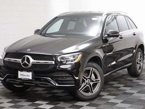 Used 2022 Mercedes-Benz GLC 300 4MATIC image 1