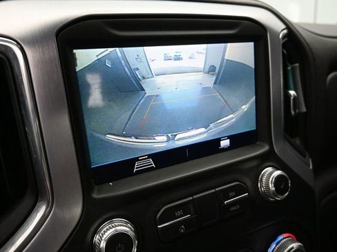Used 2021 GMC Sierra 1500 SLE image 32