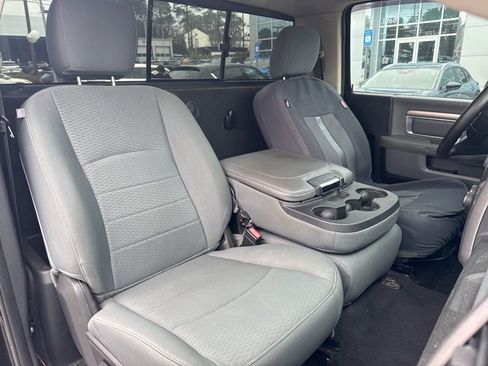 Used 2015 RAM 1500 Express w/ Black Ram 1500 Express Group image 6