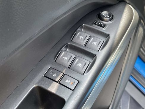 Used 2022 Chevrolet Colorado ZR2 AWD/4WD image 25
