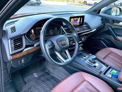 Used 2020 Audi Q5 2.0T Premium Plus w/ Premium Plus Package AWD/4WD image 8