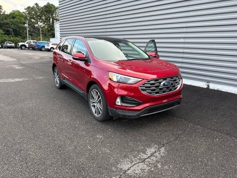 Used 2024 Ford Edge Titanium AWD/4WD image 1