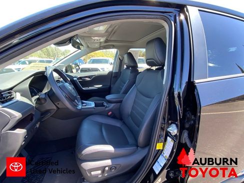 Certified 2022 Toyota RAV4 Limited AWD/4WD image 32