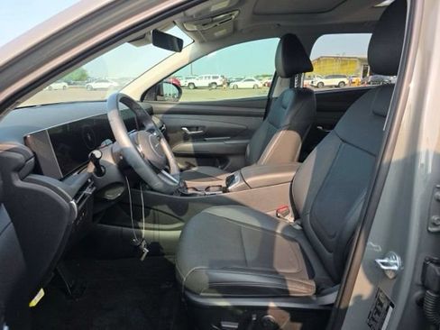 Used 2026 Hyundai Tucson SEL FWD image 8