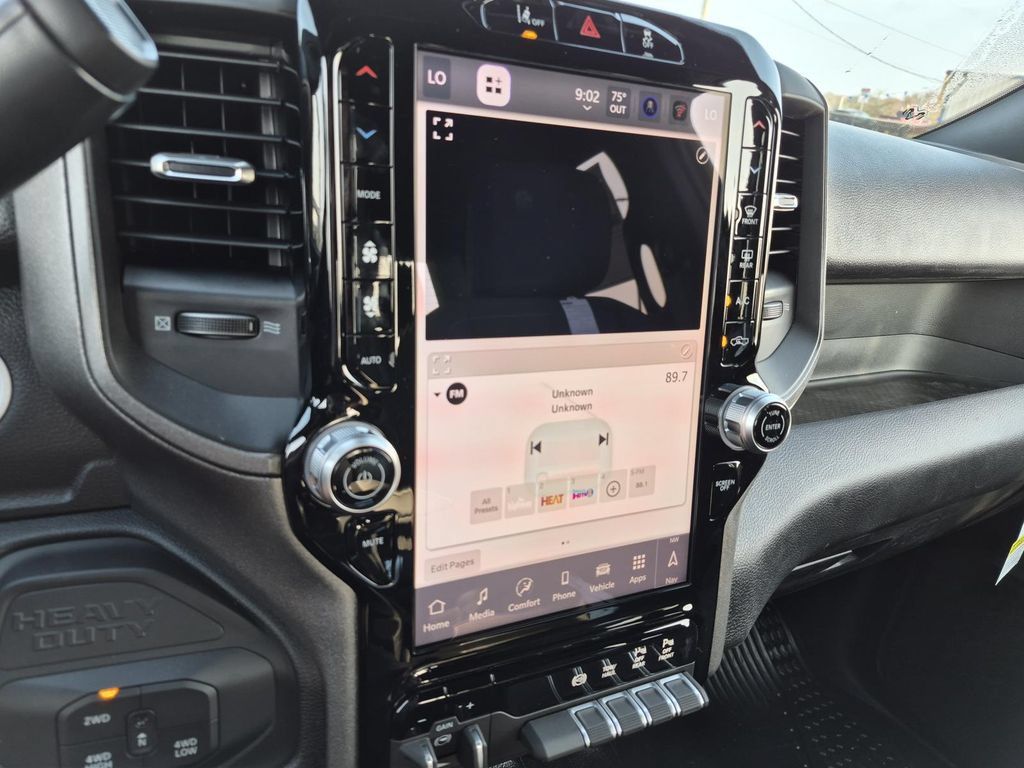 New 2026 RAM 3500 Tradesman AWD/4WD image 19