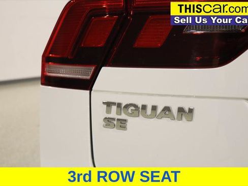 Used 2020 Volkswagen Tiguan SE FWD image 13