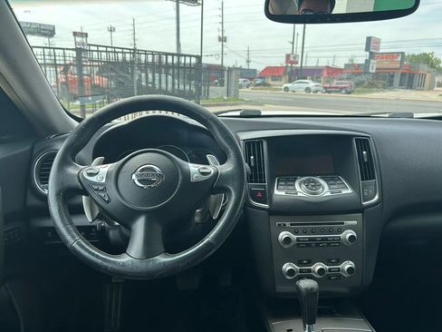 Used 2014 Nissan Maxima 3.5 SV w/ Sport Package FWD image 18