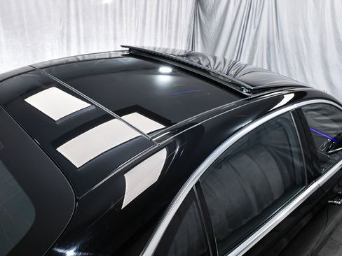 Used 2023 Mercedes-Benz S 580 4MATIC Sedan image 85