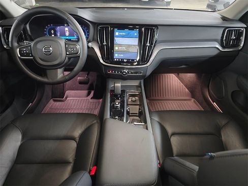 Certified 2024 Volvo S60 B5 Core w/ Climate Package image 18