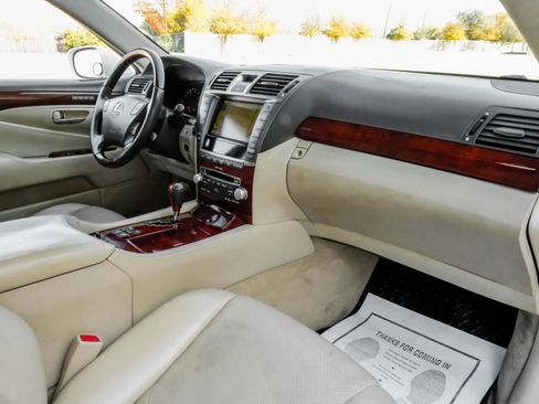 Used 2012 Lexus LS 460 L image 12