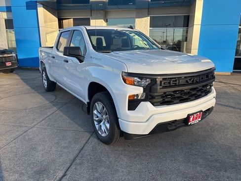 New 2026 Chevrolet Silverado 1500 Custom image 2