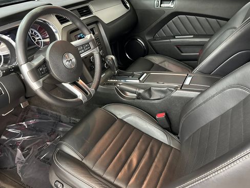 Used 2013 Ford Mustang GT Premium w/ Brembo Brake Pkg image 5