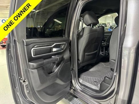 Used 2022 RAM 1500 Big Horn w/ Night Edition AWD/4WD image 26