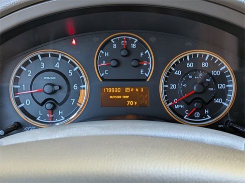 Used 2013 Nissan Armada SL image 29