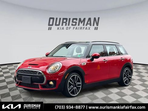 Used 2017 MINI Cooper Clubman S image 1
