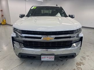 Used 2020 Chevrolet Silverado 1500 LT w/ All-Star Edition video 3