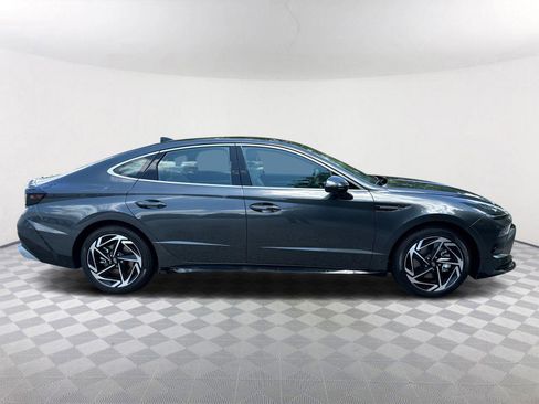 Used 2024 Hyundai Sonata SEL w/ Convenience Package image 2