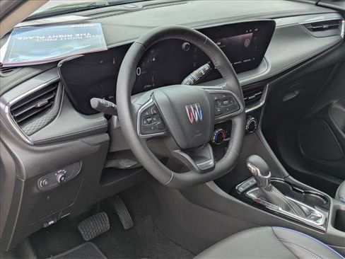 Used 2025 Buick Encore GX Sport Touring FWD image 10