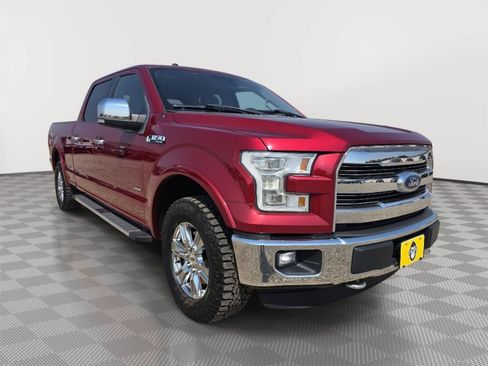 Used 2015 Ford F150 Lariat w/ Equipment Group 502A Luxury AWD/4WD image 3