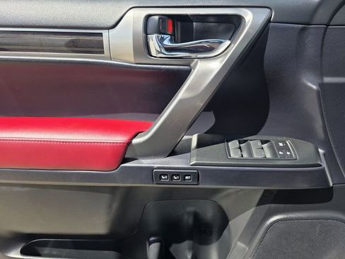 Used 2023 Lexus GX 460 Premium w/ Premium Plus Package image 17