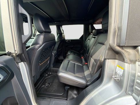 Used 2024 Ford Bronco Badlands image 20