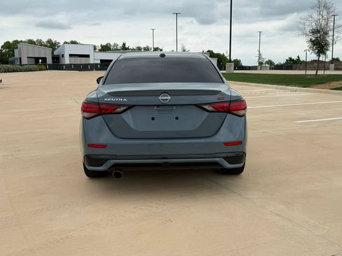 Used 2024 Nissan Sentra SR w/ SR Premium Package FWD image 5