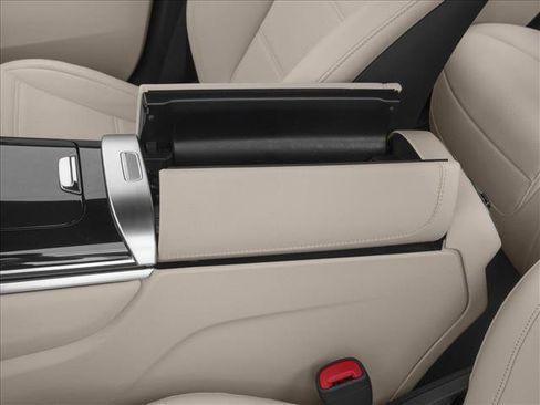 New 2026 Mercedes-Benz GLC 300 GLC 300 image 10