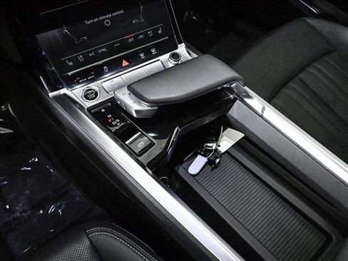 Certified 2024 Audi Q8 e-tron Premium Plus w/ Premium Plus Package AWD/4WD image 21