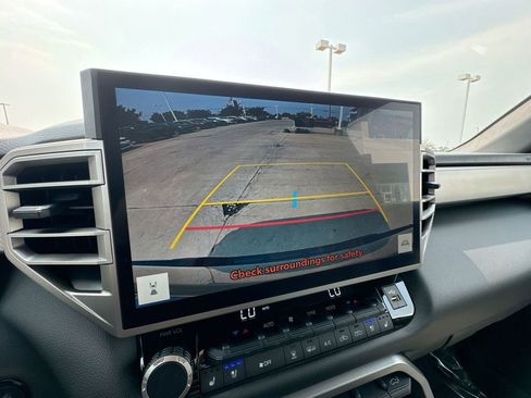 Used 2025 Toyota Tundra Limited image 14