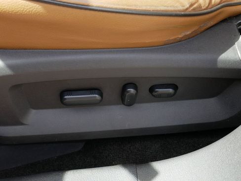 Used 2015 Lincoln MKX AWD w/ Equipment Group 101A image 16