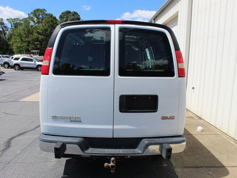 Used 2014 GMC Savana 2500 RWD image 14