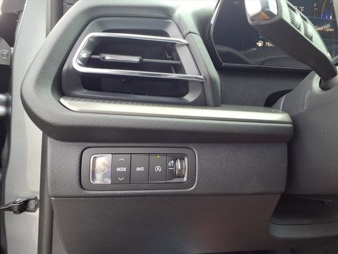 New 2026 Chevrolet Traverse LT w/ Driver Confidence Package image 10