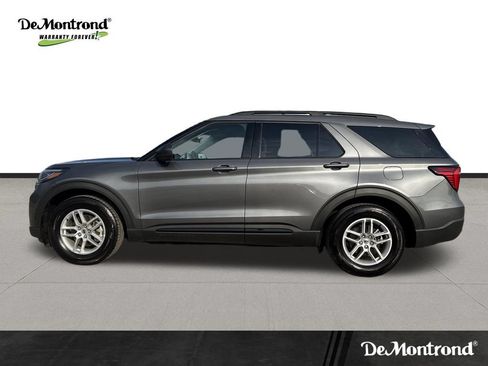 New 2026 Ford Explorer Active RWD image 11