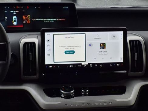 New 2025 Ford Expedition Active RWD image 21