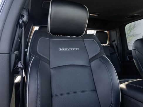 Used 2024 RAM 2500 Laramie w/ Night Edition image 35