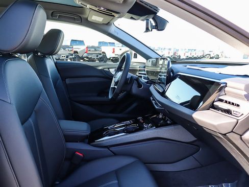 New 2025 Audi A5 2.0T Premium image 21