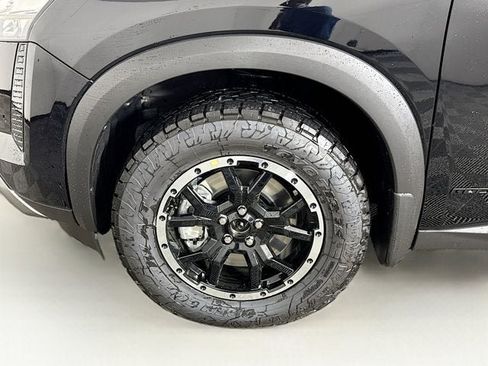 New 2026 Nissan Pathfinder Rock Creek AWD/4WD image 27