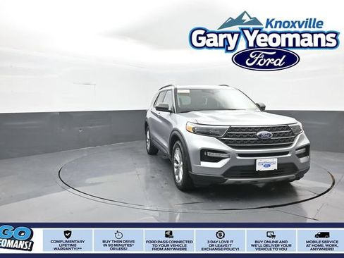 Certified 2023 Ford Explorer XLT w/ Equipment Group 202A AWD/4WD image 1