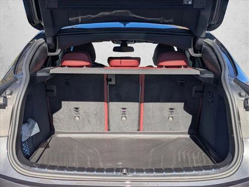 Used 2025 BMW X4 xDrive30i w/ Premium Package image 6