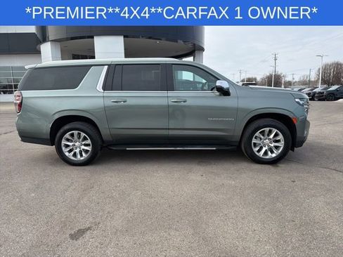 Used 2023 Chevrolet Suburban Premier image 18